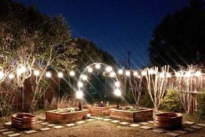 7 Ways to Power Outdoor Lights Without Electricity